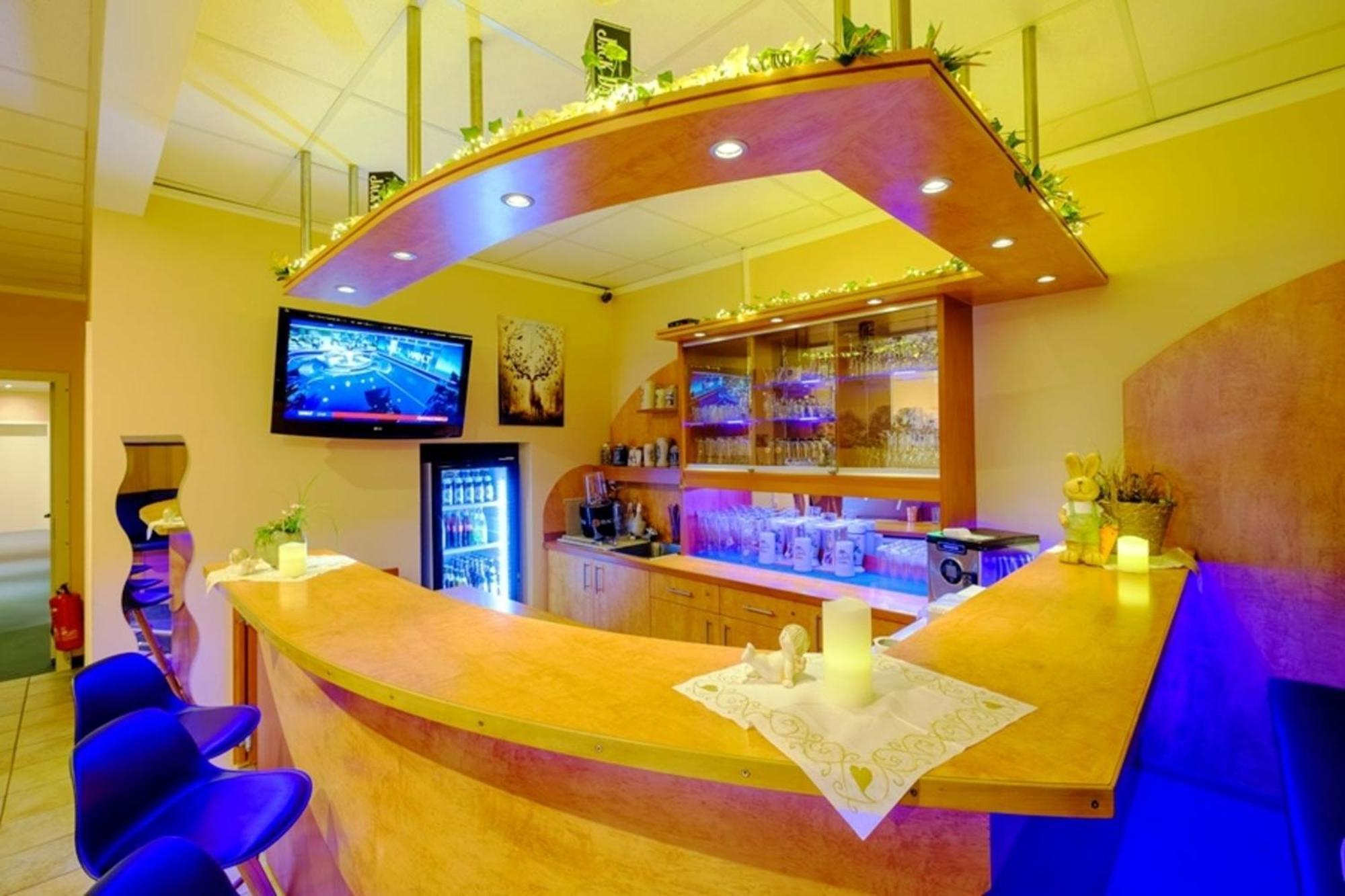 Hotel Thannhof Швайтенкирхен Экстерьер фото